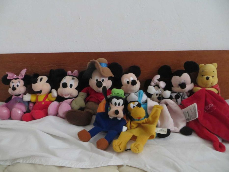 Играчки Мики и Мини Маус и други герои на Дисни