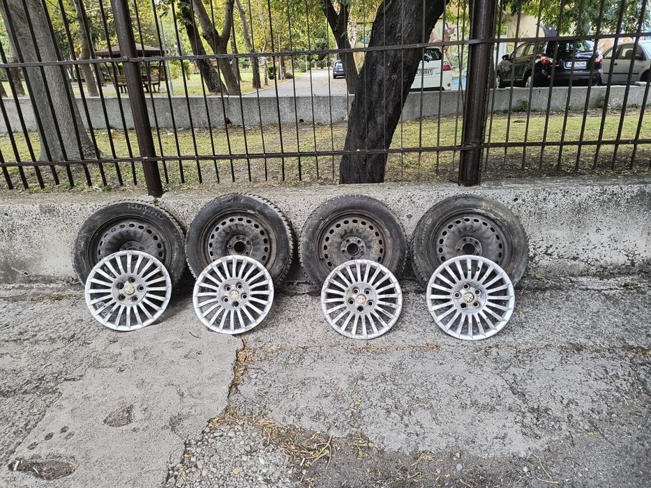 Джанти с гумите и тасовете Алфа Ромео Жулиета.