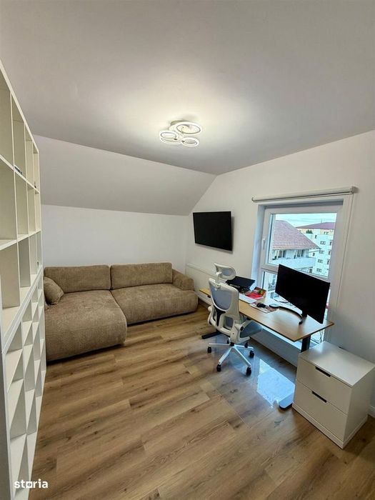 Apartament de 4 camere, 116 mp cu parcare și pivniță, Kogălniceanu