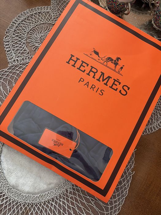 Esarfa unisex, Hermes