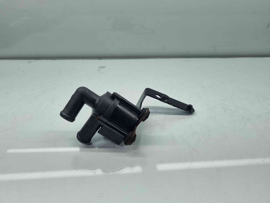 Pompa recirculare apa  Volkswagen Passat B7 (362) [Fabr 2010-2014] 5N0