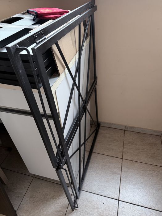 Бюро,  лесно се сглобява (метал и ПДЧ)