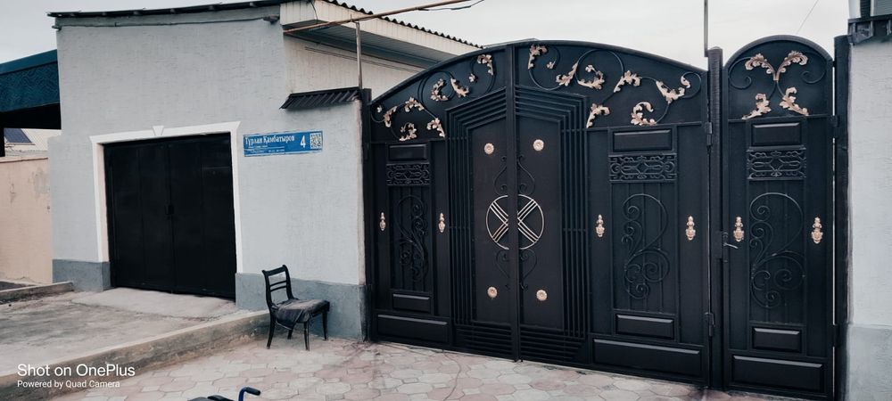 Дарбаза және забор