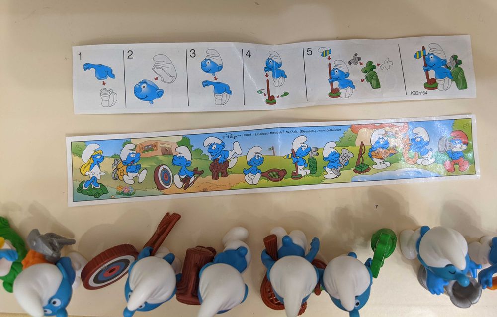 Киндер сюрприз Смурфики коллекция 2001 год