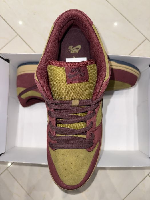 Обувки Nike Dunk Low SB “Dark Team Red Olive Flak” - размер 48.5