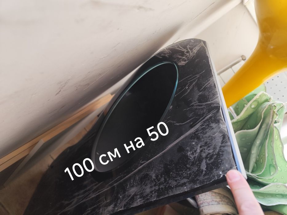 Продам две раковины с зеркалами