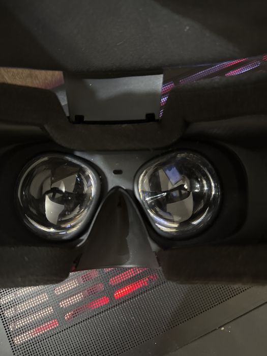Oculus Rift S+ Кутия и 2 контролера