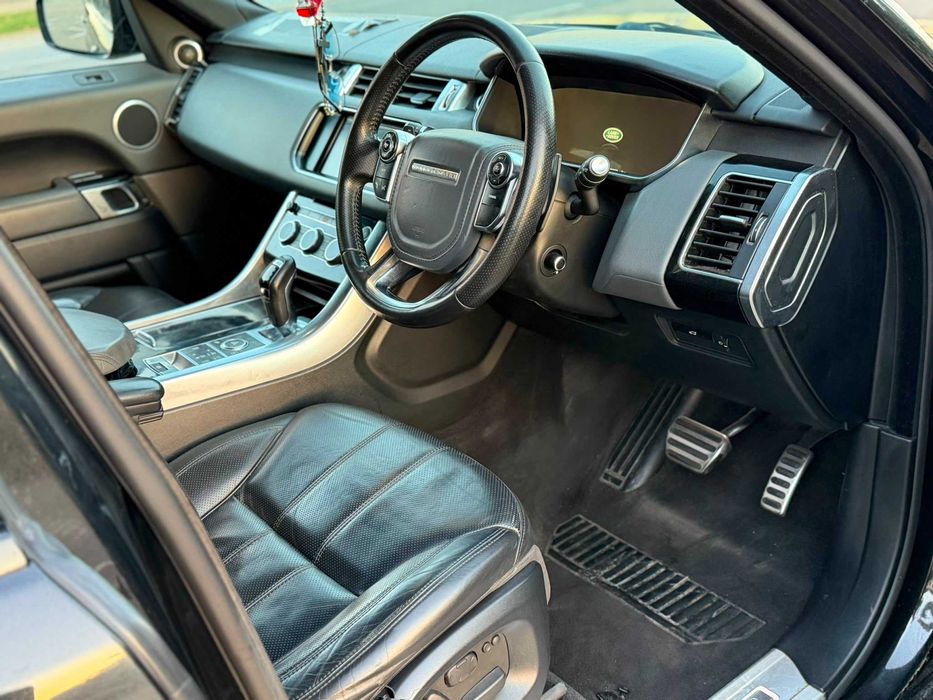 Range Rover Sport  3.0 diesel 300 c.p An 2014
