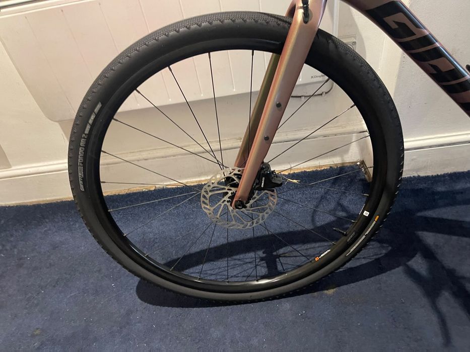 Cursiera carbon Giant FastRoad AR Advanced 0