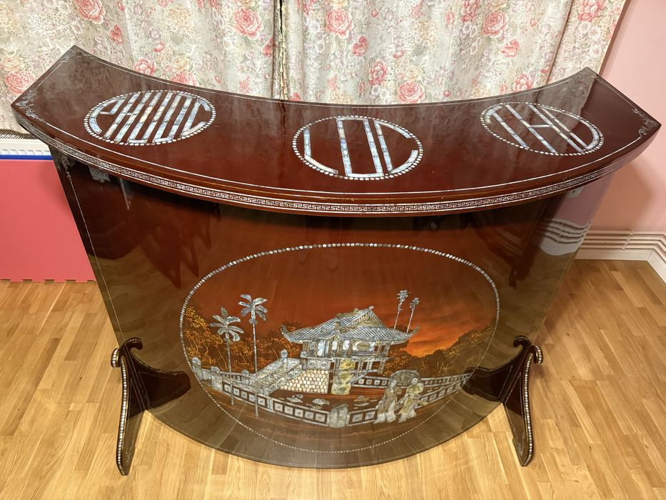 Bar chinezesc din lemn masiv cu inserții de sidef