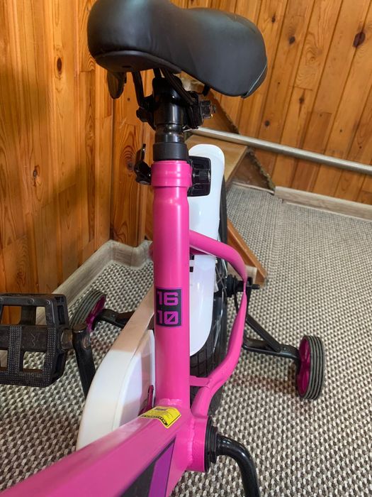 Яркий детский велосипед 16''