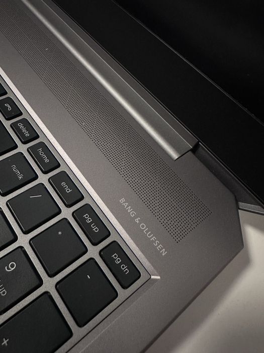 HP ZBook 15 G5 | i7-8850H | 32GB RAM | 1TB SSD | Quadro P2000 4GB | Win11 Pro