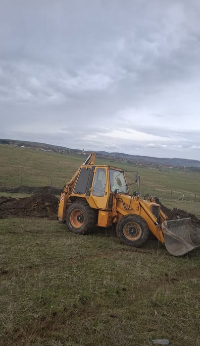 Vând două buldoexcavatoare Fiat Allis