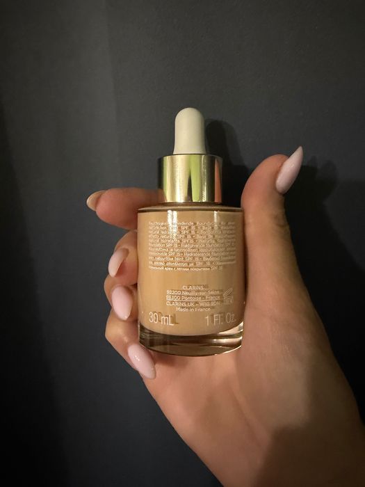 Clarins foundation