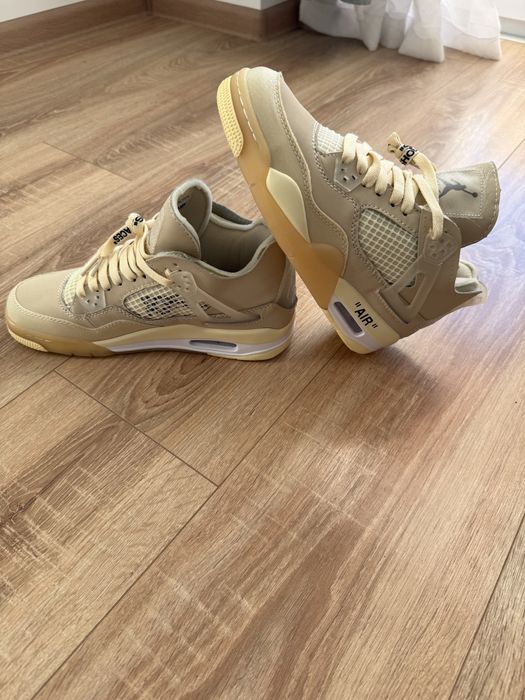 Jordan 4 Off-White Sail