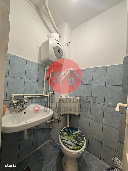 Garsoniera renovata complet, etaj 3, zona Vest