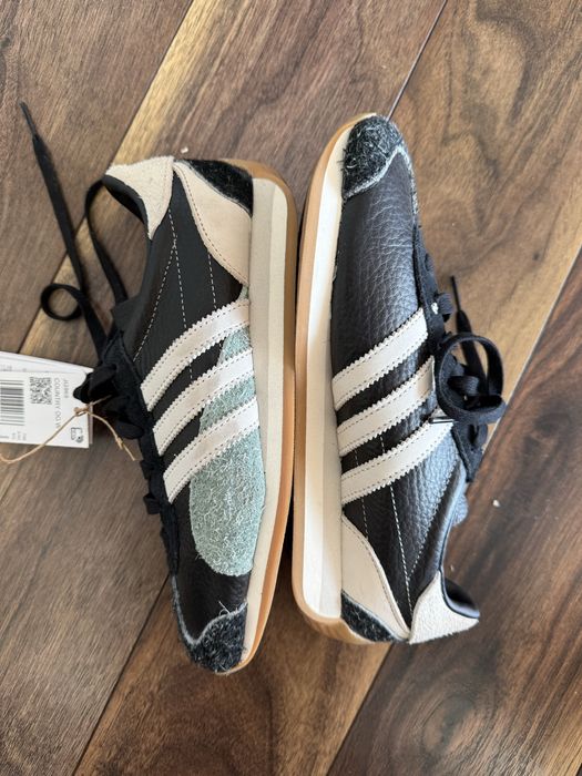 Кожени черни Маратонки/Кецове Adidas Country OG black low, 37,5 НОВИ