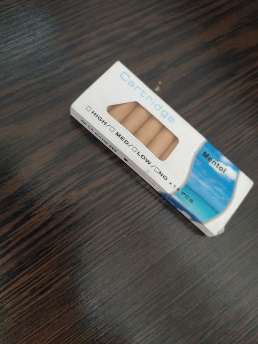 Lot tigarete electronice si accesorii