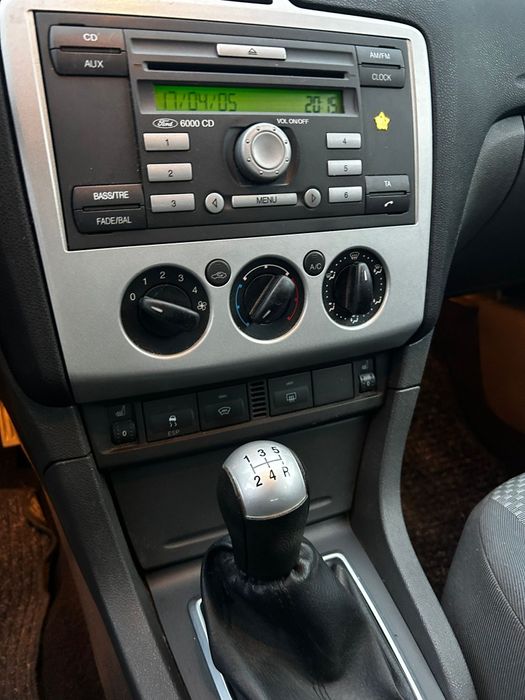Ford focus 2 an 2006