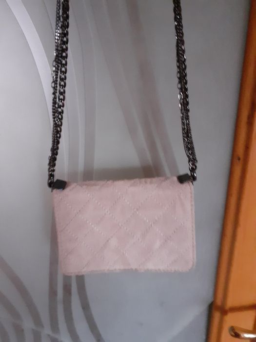 Geanta din piele întoarsă,Italia,gri perlat,în stare perfecta,,