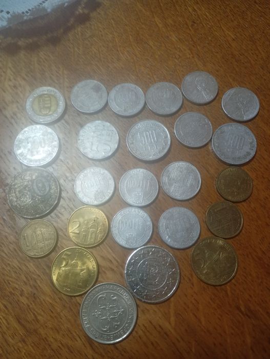 Bani vechi  am dau tot cine vrea