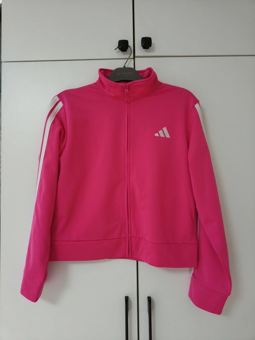 Спортивный костюм для девочки