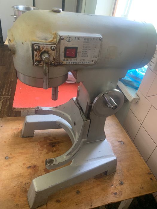 Миксер промышленный