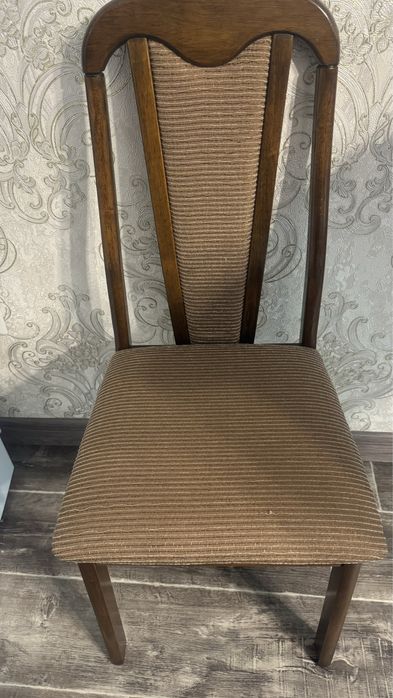 Продам стулья 6 штук