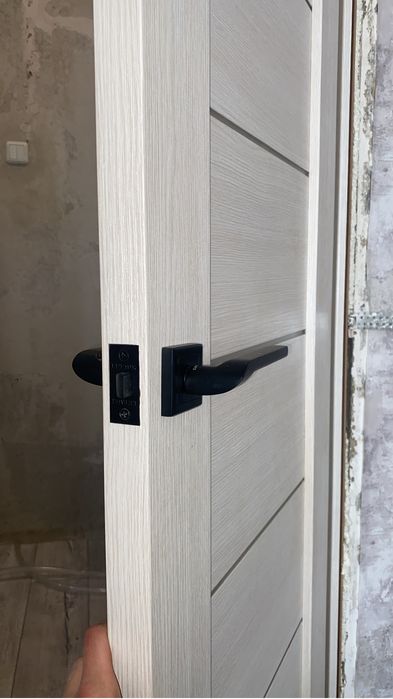 Межкомнатные двери установка