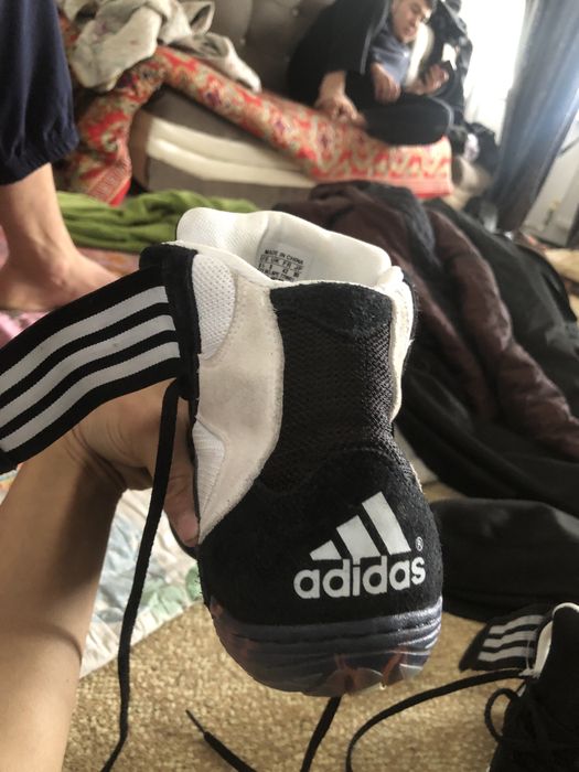 борцовки adidas tyrint