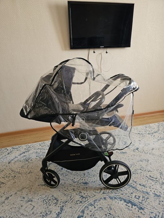 Продам детскую коляску