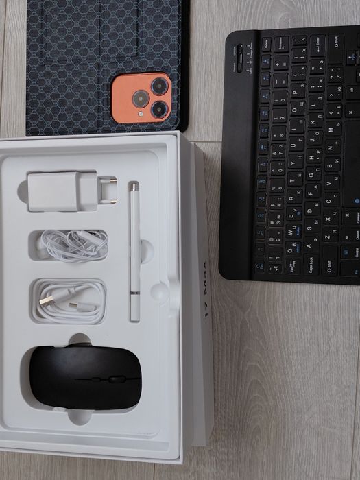 Продается айпад OZCT