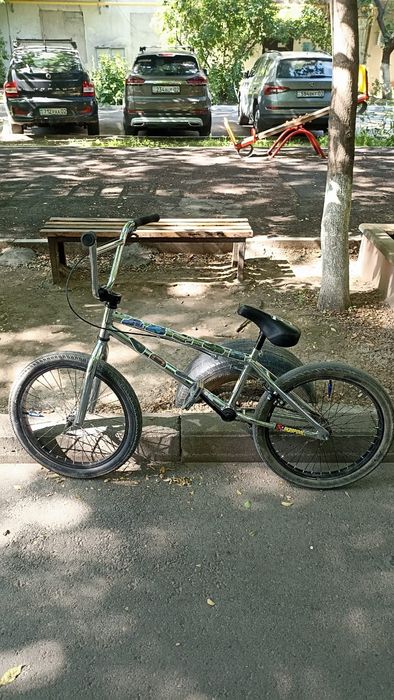 Велосипед BMX PETAVA продам