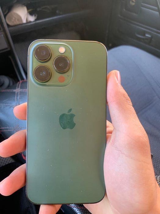 Айфон 13 про Заблокированно