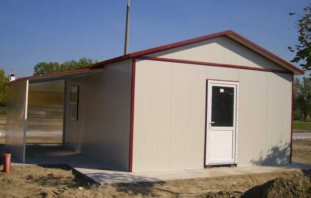 Casa modulara, garaje auto, containere din structura metalica si panou sandwich termoizolant