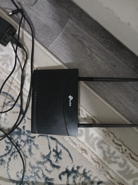 Продам роутер в отличном состояний