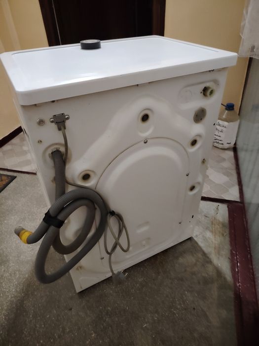 Vând mașină de spalat "BEKO"