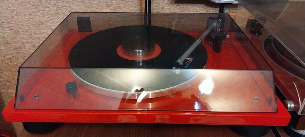 Проигрыватель Thorens TD 206