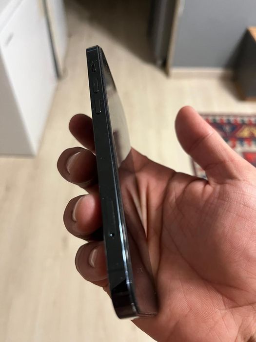 Продам iPhone 12 pro