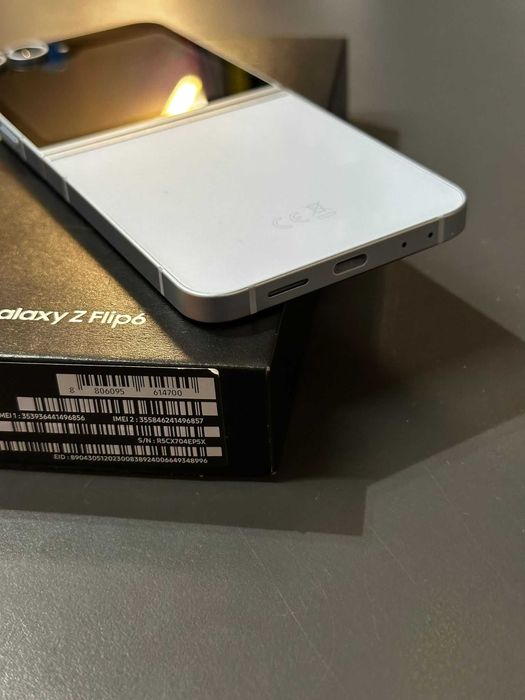 Samsung Flip 6 12/256GB