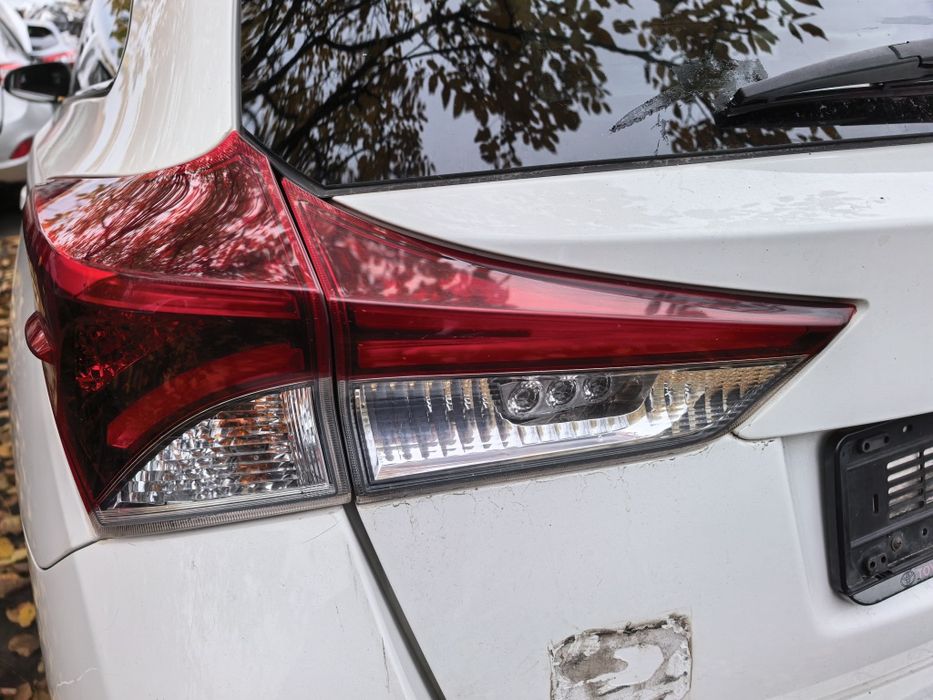 Стоп/Стопове за Toyota Auris