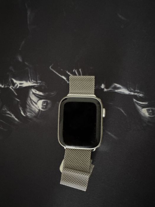Apple Watch Series 8
