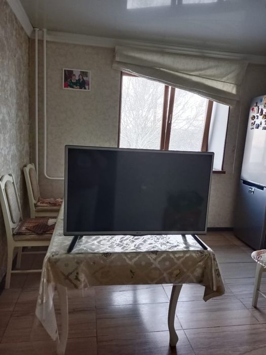 Продам телевизор