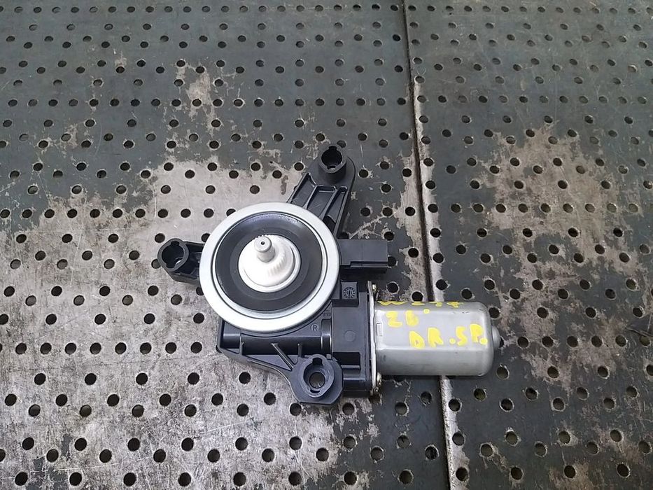 Motoras macara dreapta spate mercedes b class w247 a0009060908