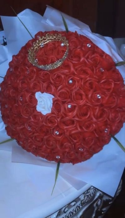 Buchete de flori pe comanda orice model doriti