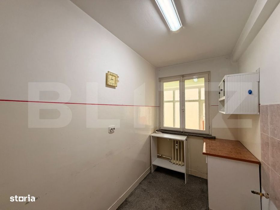 Apartament 2 camere, parter, zona Petre Ispirescu