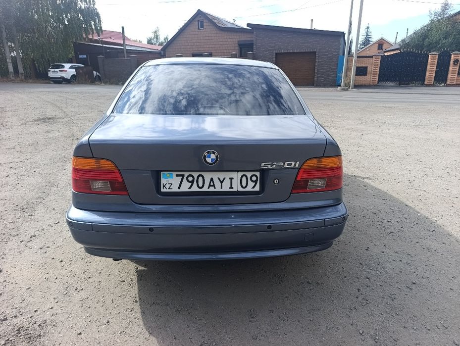 Продам или обменяю на газель BMW 520