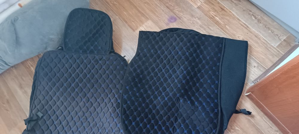 Чехлы на тайота корола