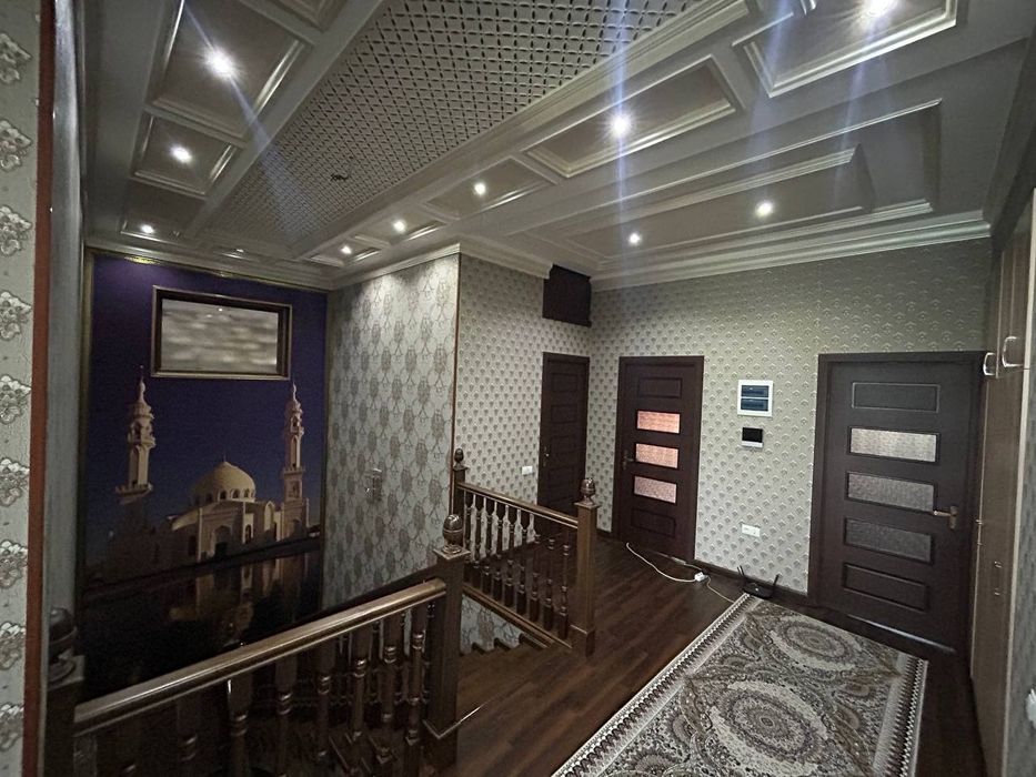 Бободехкон, Юнусабад! Продаётся дом 12 соток 7 комнат