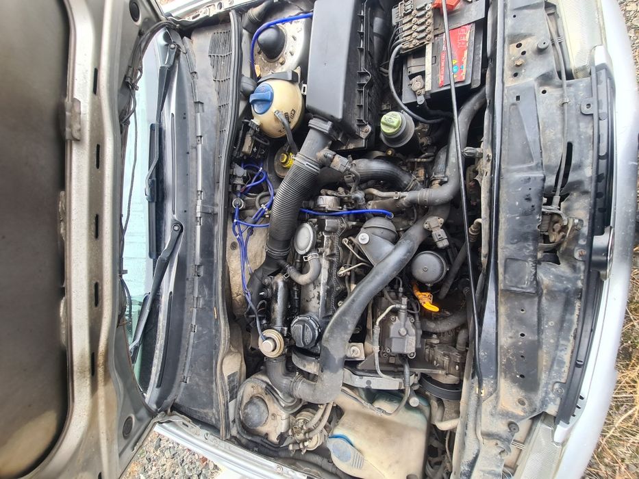 Фолксваген Поло КОМБИ 90 кс 1.9ТДИ 2001г на части